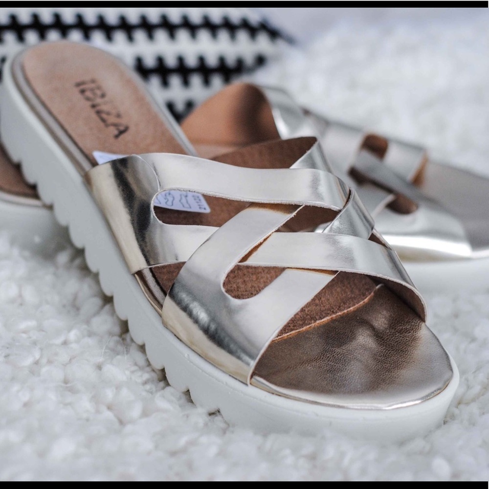 IBIZA Gold Slides * Sandals